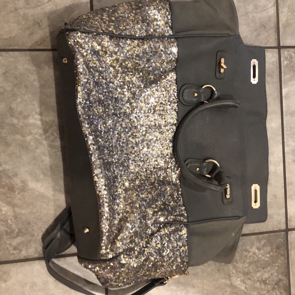 Sequin Duffle Bag - Picture 2 of 2